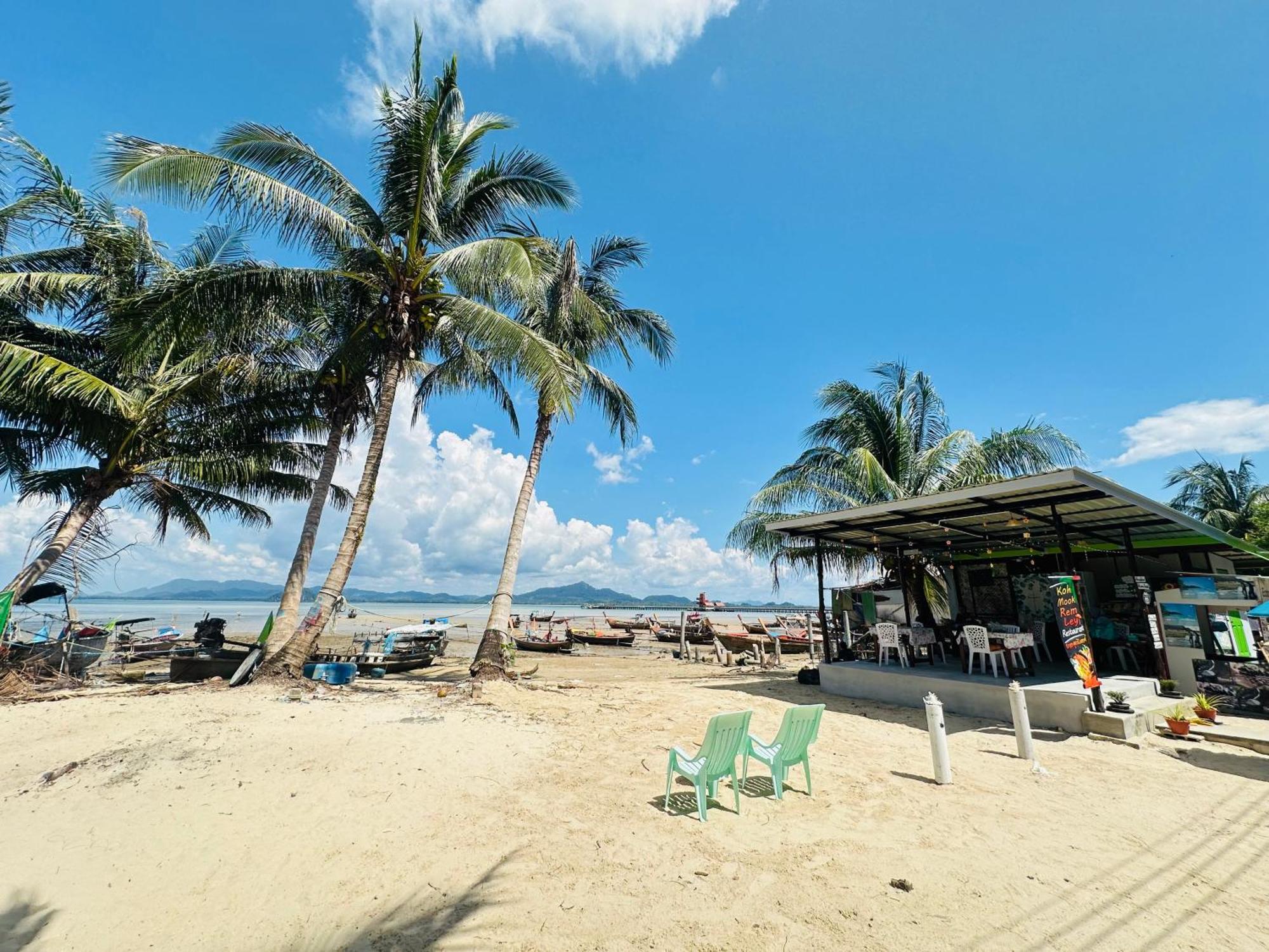 Koh Mook Rem Ley Hotel Trang Exterior foto