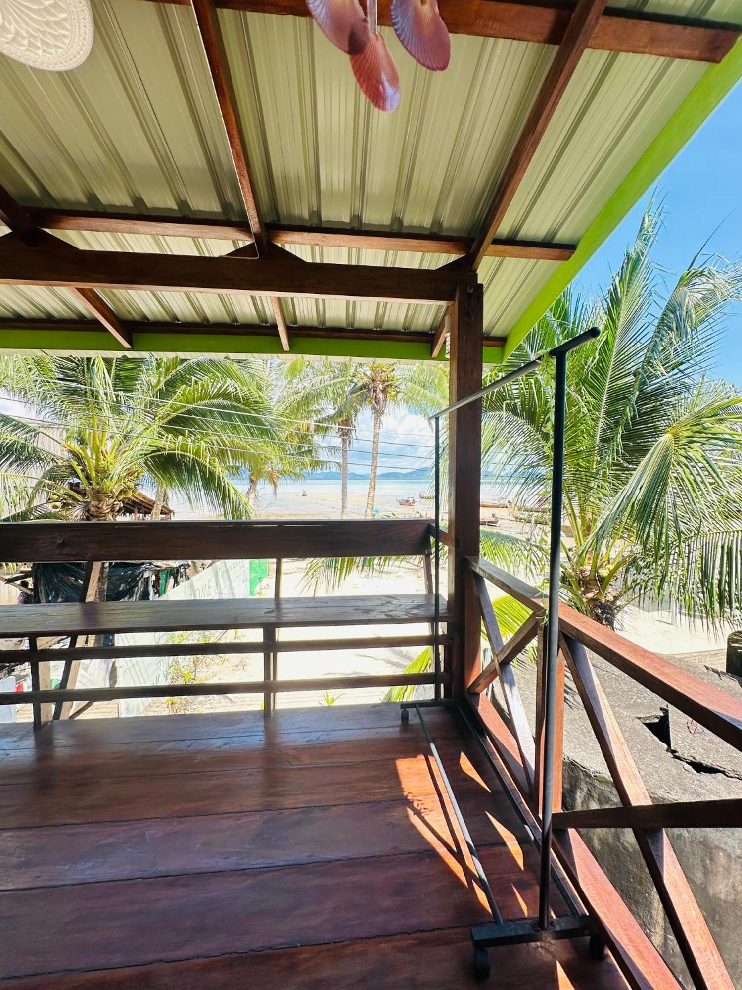 Koh Mook Rem Ley Hotel Trang Exterior foto