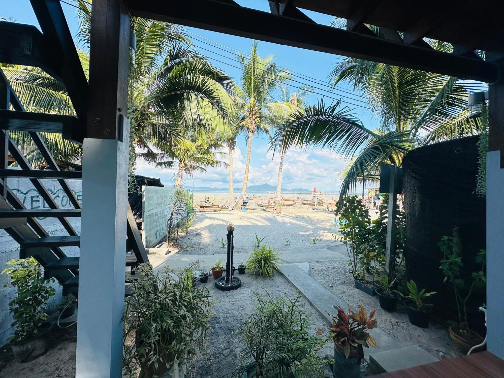 Koh Mook Rem Ley Hotel Trang Exterior foto