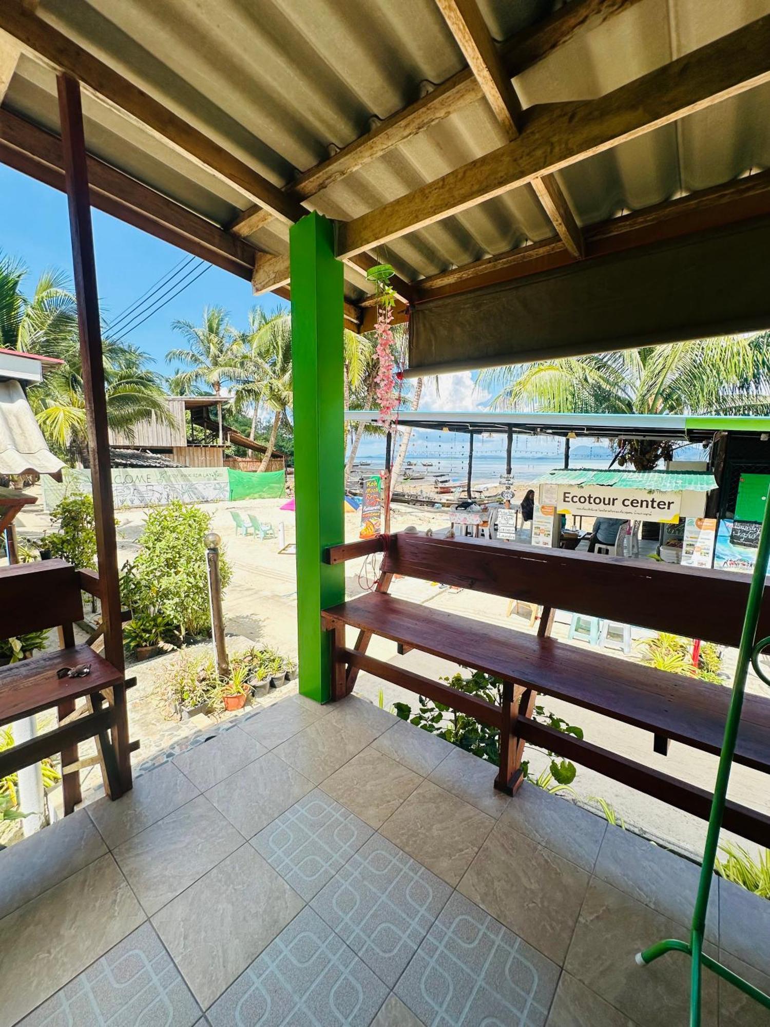Koh Mook Rem Ley Hotel Trang Exterior foto